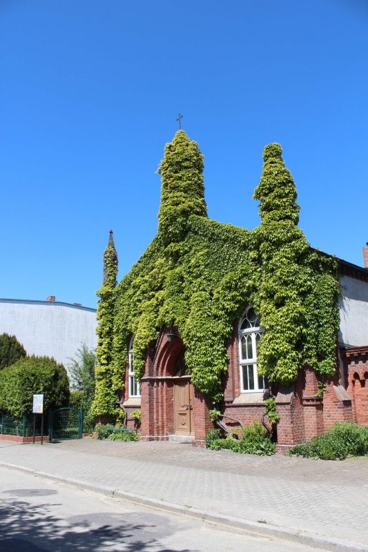 (4) Catholic-apostolic Church of Peace (Ger. Friedenskirche)